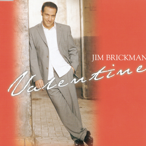 美女和男生在床上搓搓
